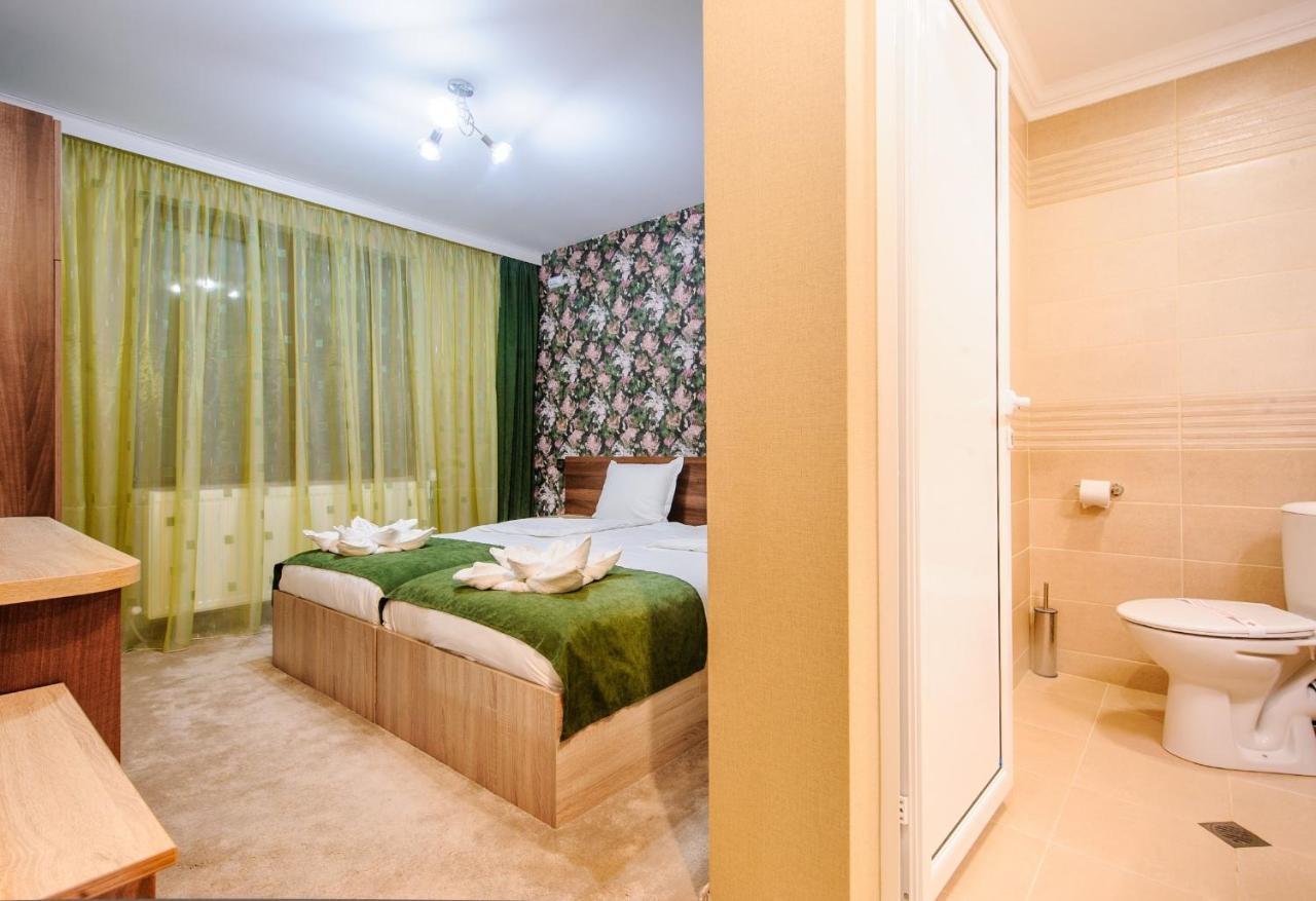 Hostel Пиргуля Miladinowzi Exterior foto